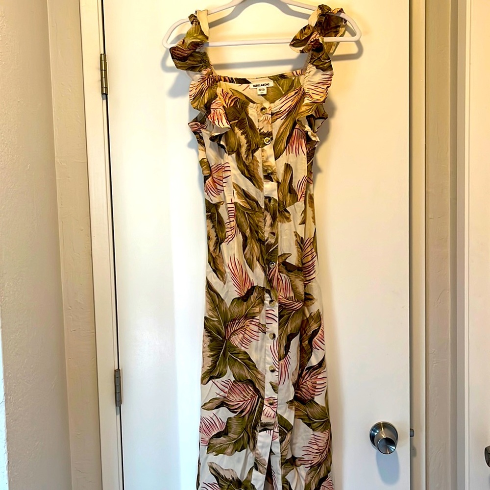 Billabong floral Dress